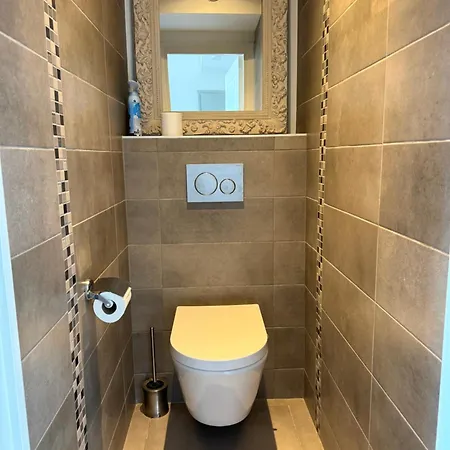 Appartement Vue Et Piscine 4 Personnes *