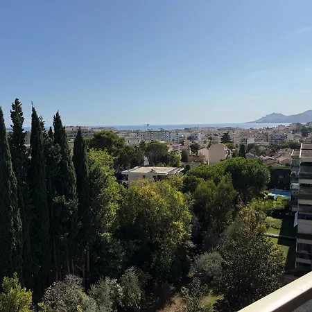 Appartement Vue Et Piscine 4 Personnes